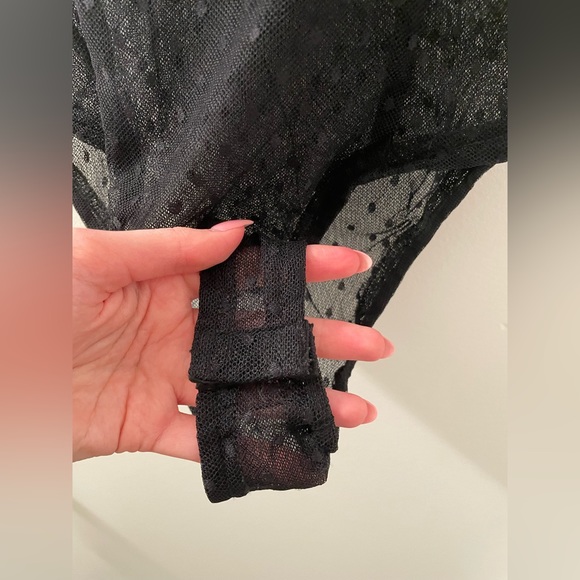 Kittenish Black lace polka dot bodysuit - size xs - Picture 4 of 11